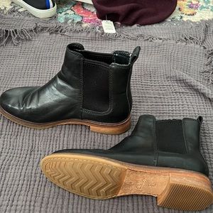 Clark boots 8w